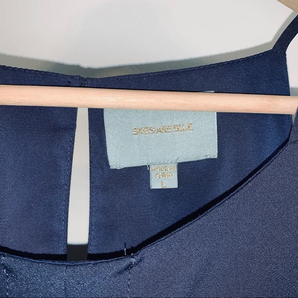 Skies are Blue Navy Grommet Lace Up Front Dress Size Large - Picture 3 of 9